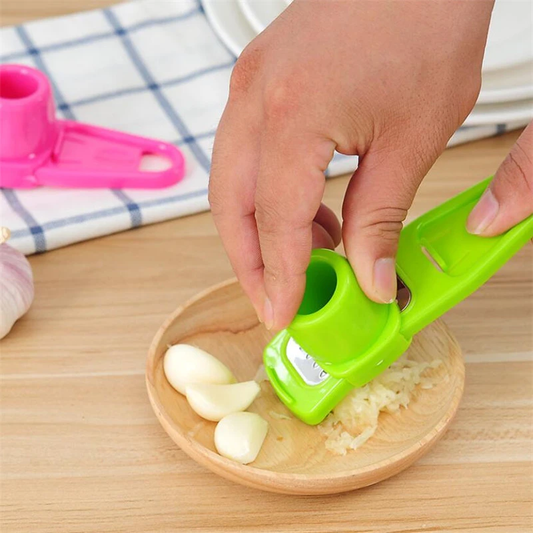 garlic-press-grater-slicer-plastic-grinding-tool-kitchen-accessories-2