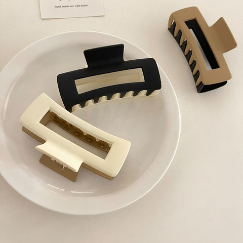 pack-of-2-non-breakable-2-sided-plastic-hair-catcher