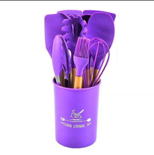 wooden-handle-silicone-kitchen-utensils-with-storage-bucket-high-temperature-resistant-and-non-stick-pot-spatula-spoon-random-color