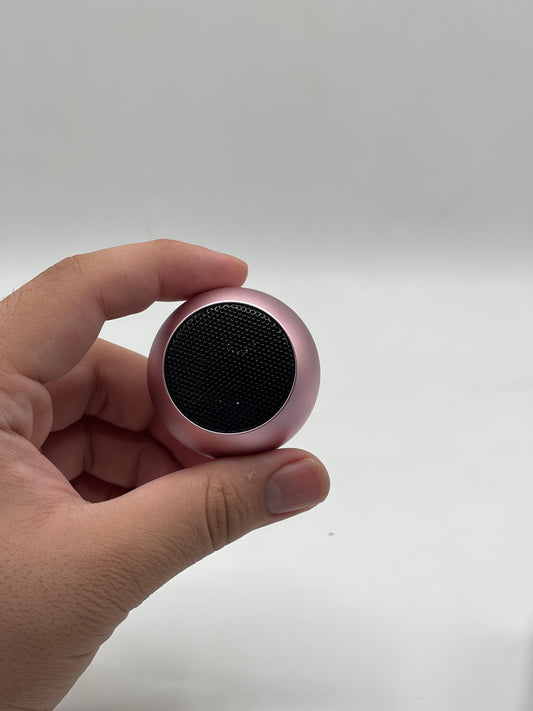 ultra-2-crown-k16-watch-bundle-includes-free-p47-wireless-headphone-7-interchangeable-straps