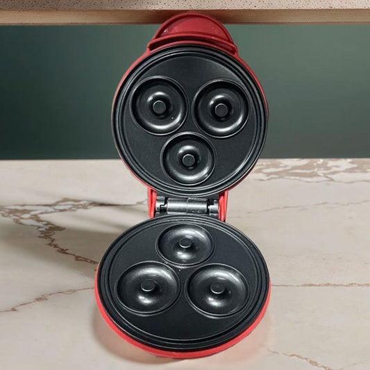 Compact Electric Donut Maker Machine – Quickly And Evenly Bake Delicious Homemade Donuts In Minutes
